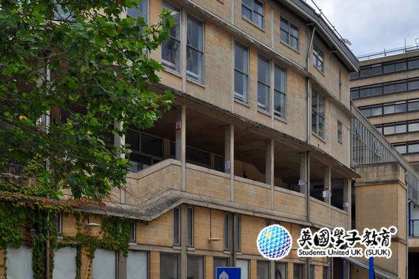 University of Bath巴斯大学口译笔译商务口译专业申请截止通知