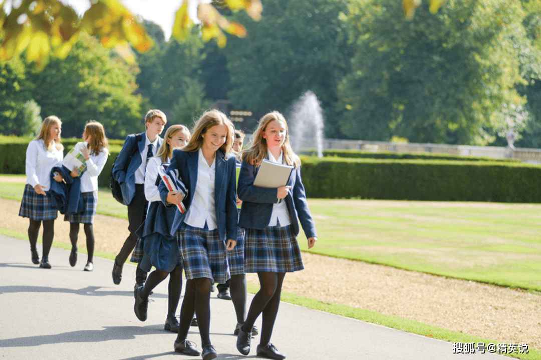 丑闻频出、生源骤减，英国私立学校风光不再？金钱带来的教育特权正在消失...