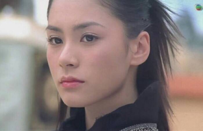 港星当年会考成绩，有人拿0分，有人拿状元，李嘉欣美貌智慧并存